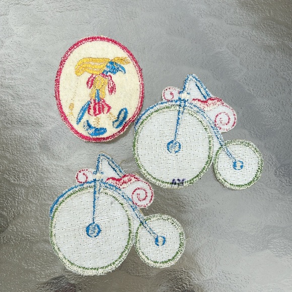 3 VTG 60-70s Sew On Shiny Embroidered Patches Old Bicycle Penny-Farthing & Witch - Picture 5 of 8